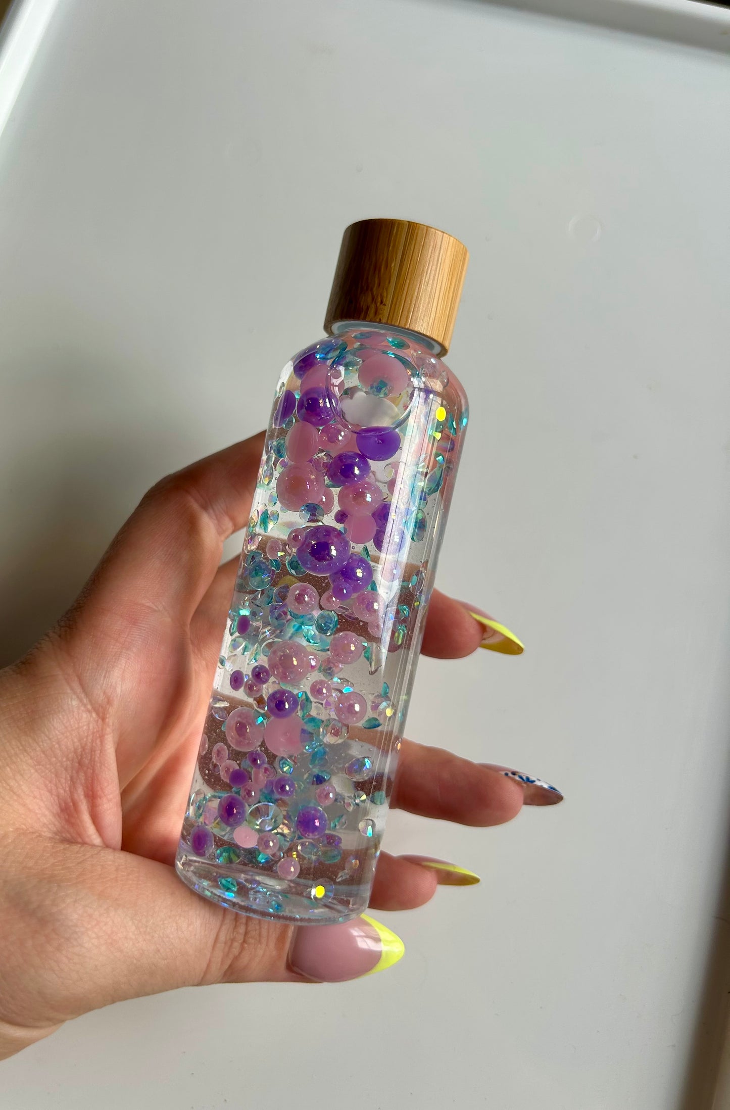 Bouteille sensorielle : Univers enchanté