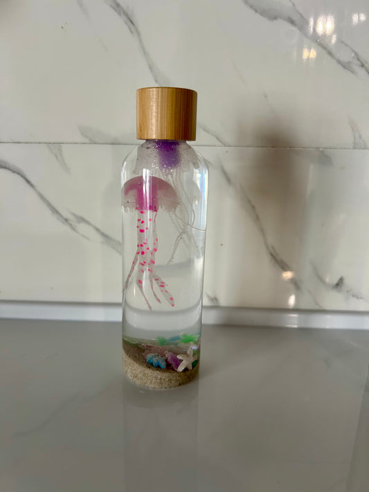 Bouteille sensorielle : La danse des méduses