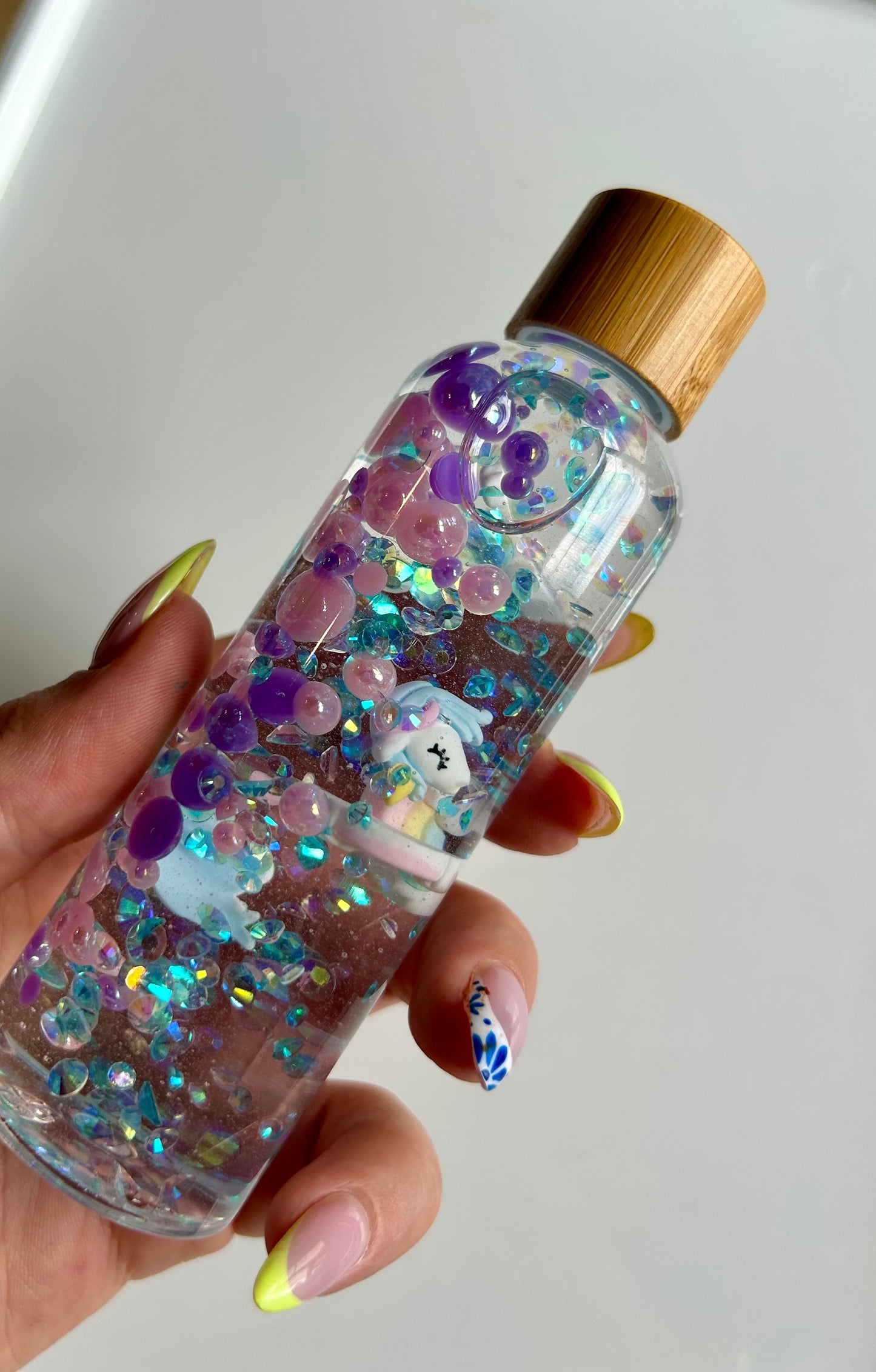 Bouteille sensorielle : Univers enchanté