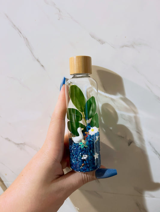 Bouteille sensorielle : Olia la petite oie